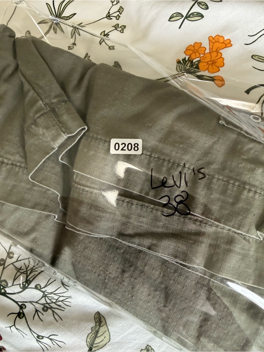 Denizen from Levi's Olive Green Utility Shorts - Picture 8 of 8